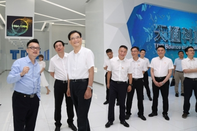 2020年6月16日时任浙江省委常委、统战部部长熊建平莅临yth2206游艇会